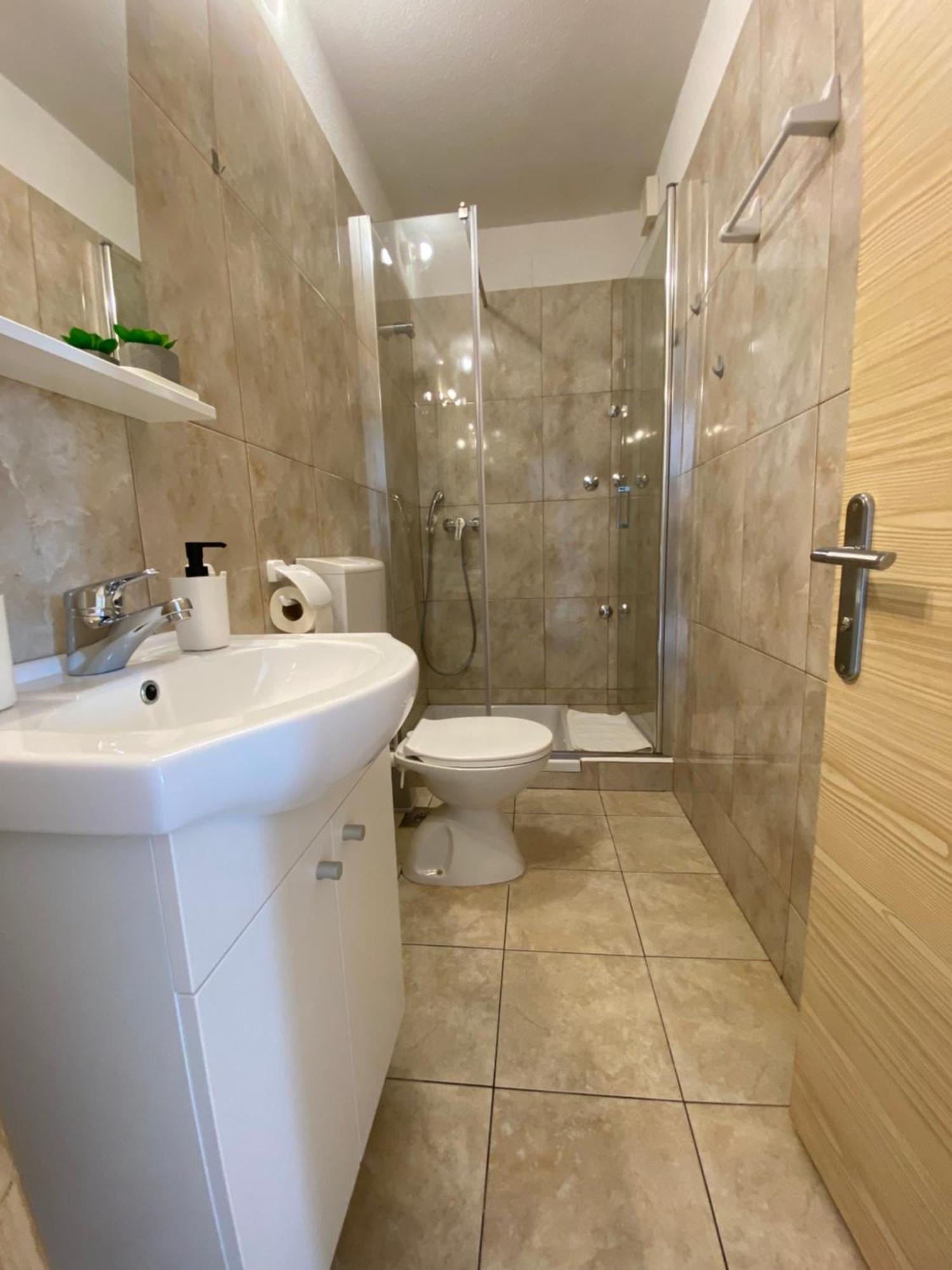 Apartments Anna III Baška Eksteriør bilde
